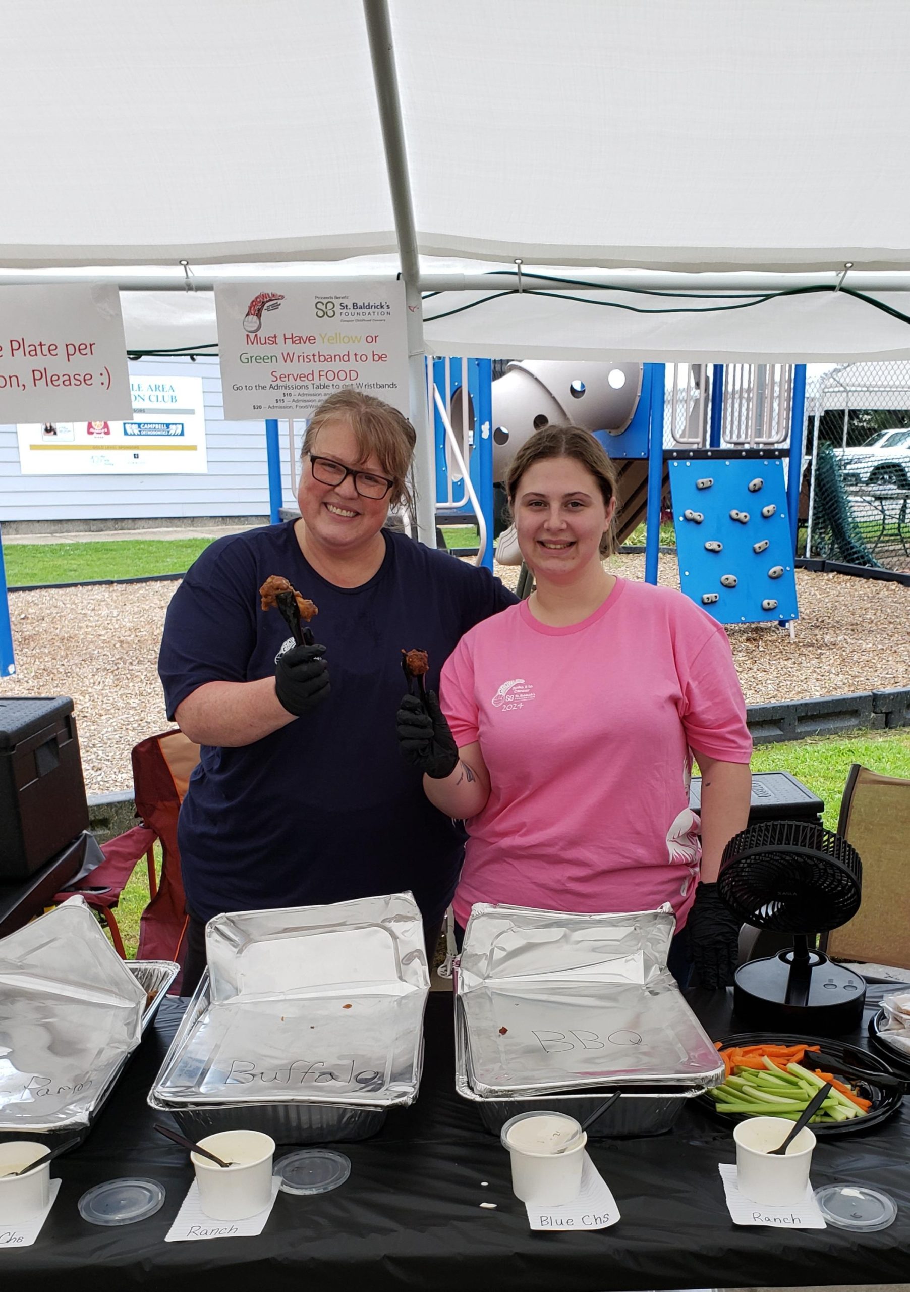 Carolina Ale House at the St. Baldrick’s Growler Beach Volleyball Tournament